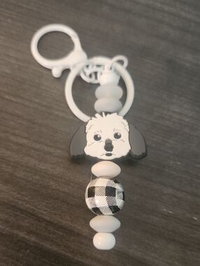 DBlack & White Dog Beaded Keychain